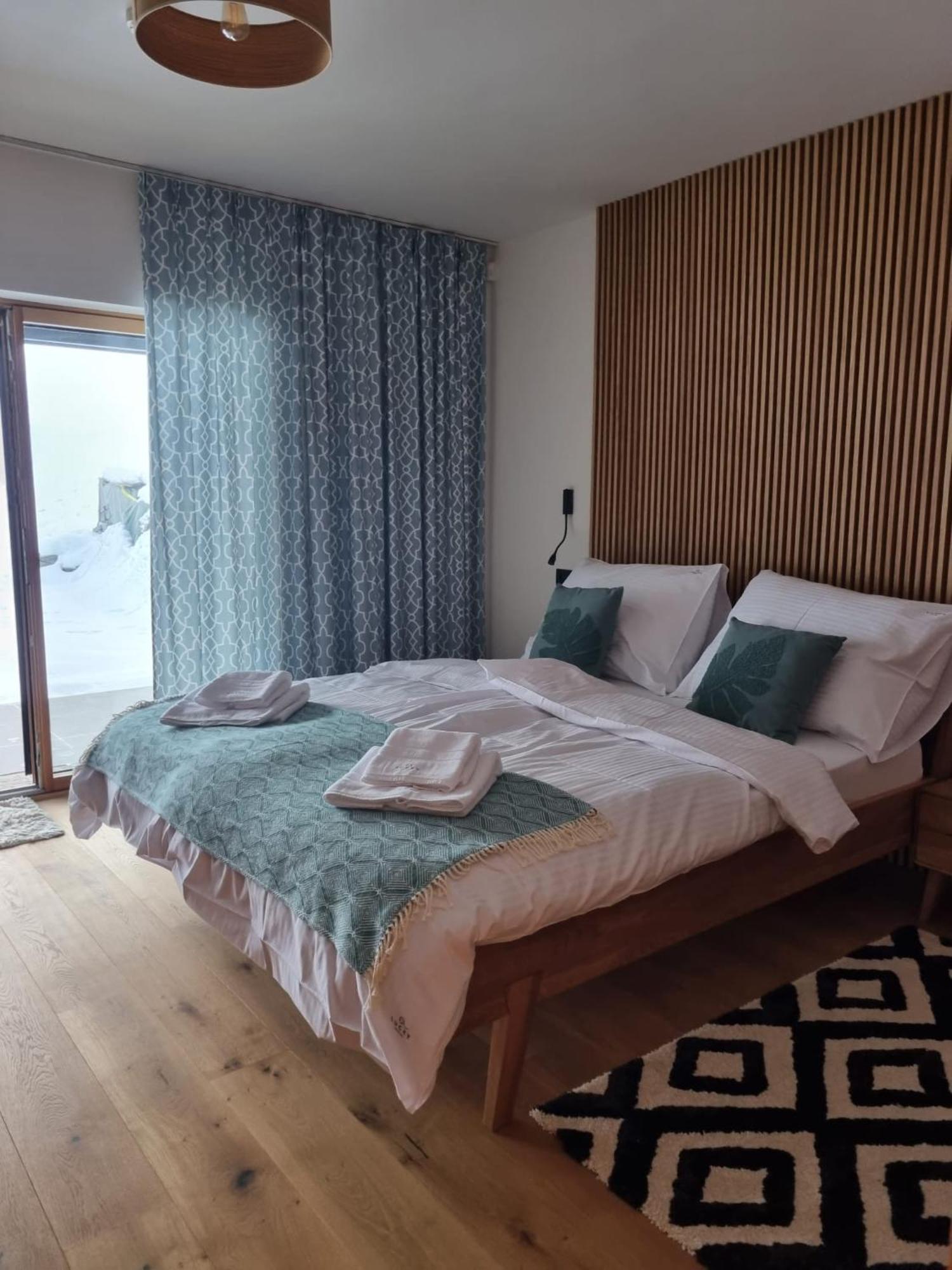 Lucky Jasna Luxury *